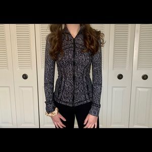 Lululemon Define black and white jacket